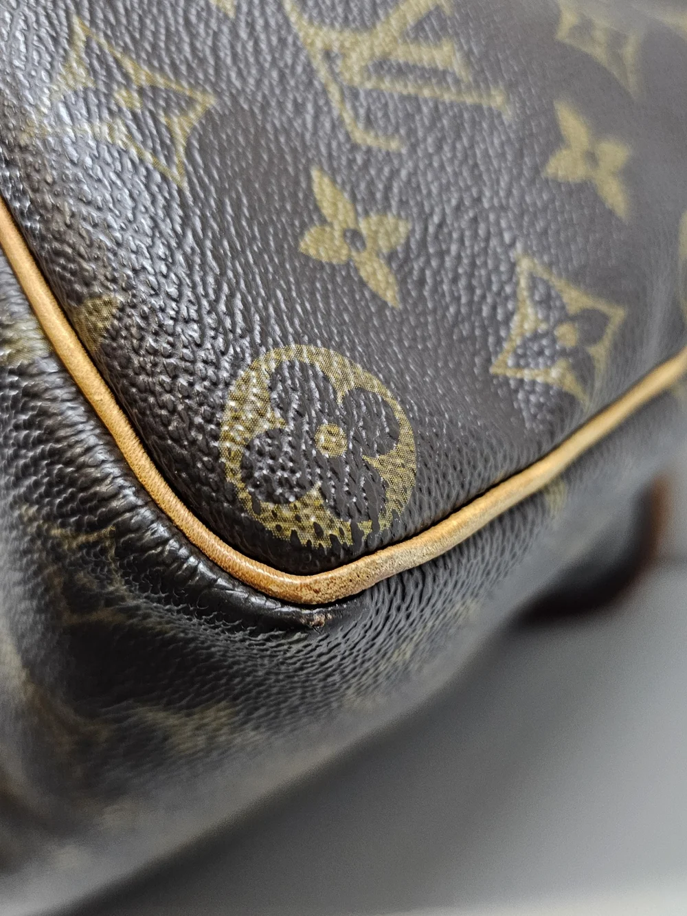 Louis Vuitton Brown Monogram Canvas Travel Bag